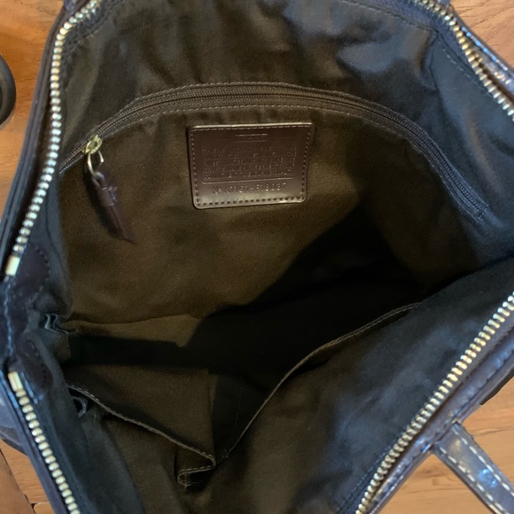 Coach purse - Picture 3 of 5
